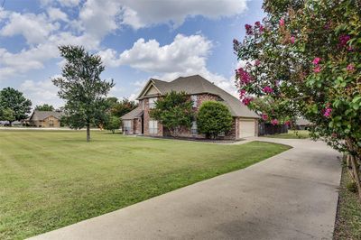 2720 Brown Street, House other with 4 bedrooms, 2 bathrooms and null parking in Waxahachie TX | Image 2