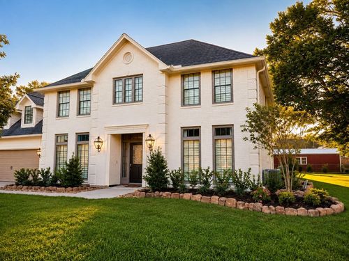 12810 Fisher Dr, Mont Belvieu, TX, 77523-8582 | Card Image