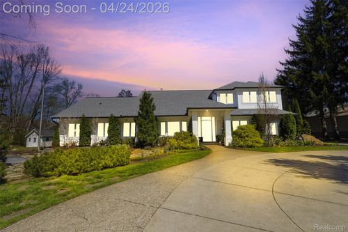 46790 W 11 Mile Rd, Novi, MI, 48374-2306 | Card Image