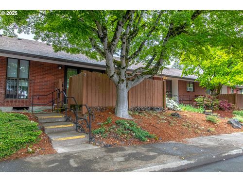 unit-2-11545 Sw Majestic Ln, King City, OR, 97224-2684 | Card Image