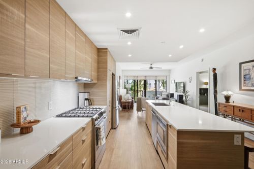 329-2300 E Campbell Ave, Phoenix, AZ, 85016-5592 | Card Image