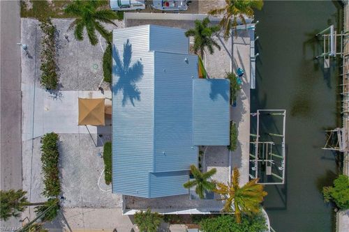 16091 Porto Bello St, Bokeelia, FL, 33922 | Card Image