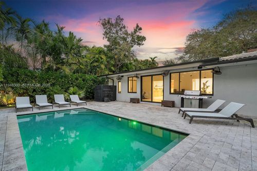 10570 Ne 3rd Ave, Miami Shores, FL, 33138-2008 | Card Image