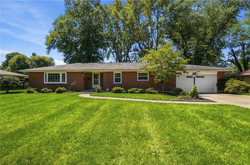 4179 W Franklin St, Bellbrook, OH, 45305-1548 | Card Image
