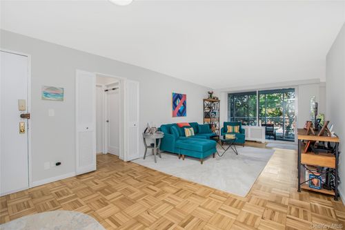 2r-3333 Henry Hudson Pkwy, Bronx, NY, 10463 | Card Image