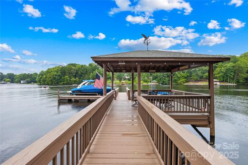3601 Andover Pl, Terrell, NC, 28682-8010 | Card Image