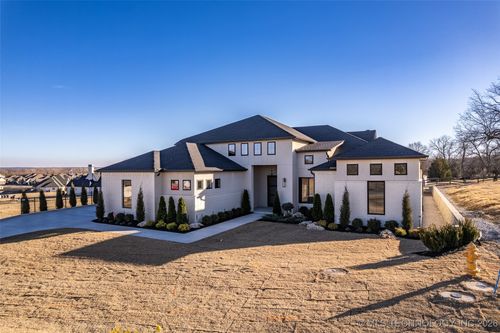 6708 E 153rd St S, Bixby, OK, 74008-4386 | Card Image