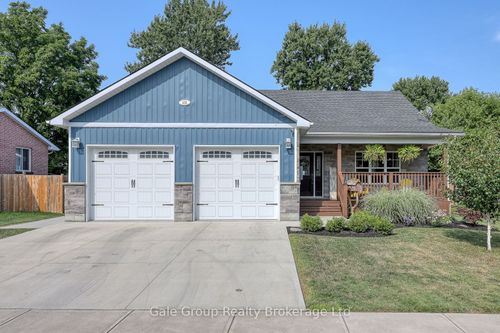 {{alt}} | Card Image