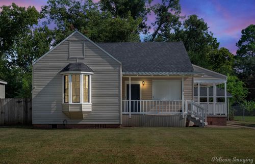 153 Carrollton Ave, Shreveport, LA, 71105-3309 | Card Image