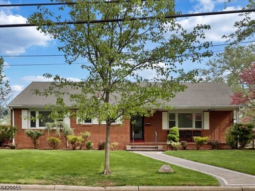857 Grove St, Rahway, NJ, 07065-1601 | Card Image