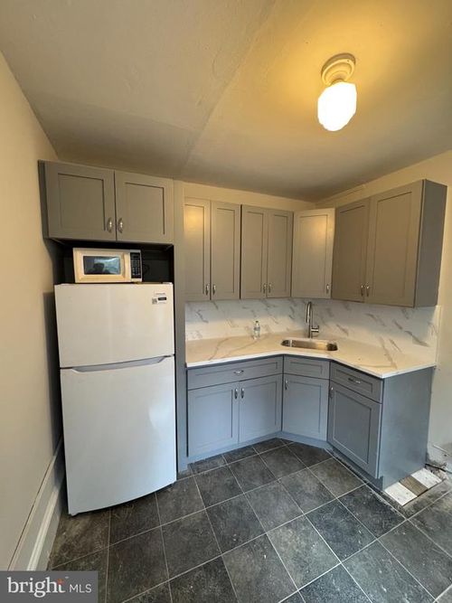 apt-3-521 Cherry St, NORRISTOWN, PA, 19401-4701 | Card Image