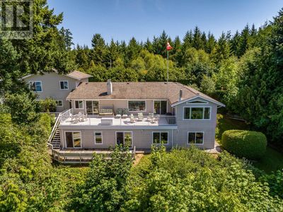 200 Crome Point Rd, House other with 5 bedrooms, 5 bathrooms and 6 parking in Bowser BC | Image 3