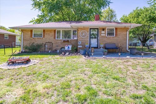 330 Gilbert Avenue, Beech Grove, IN, 46107 | Card Image