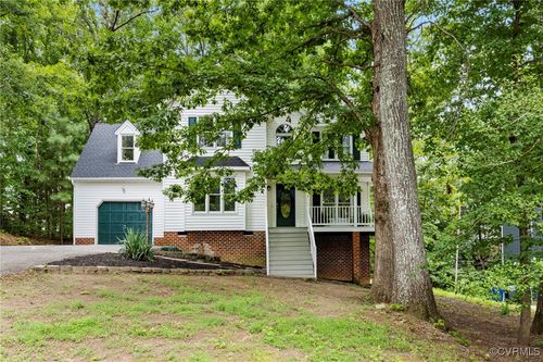 4807 Jacobs Glenn Dr, North Chesterfield, VA, 23236-4722 | Card Image