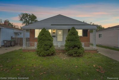 7269 Campbell Street, Home with 3 bedrooms, 1 bathrooms and null parking in Taylor MI | Image 1