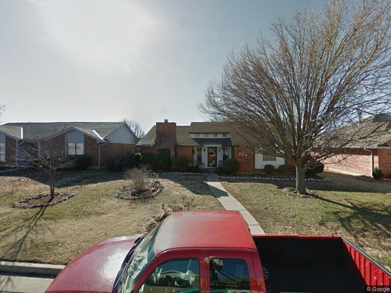 140th St, Edmond, OK 73013