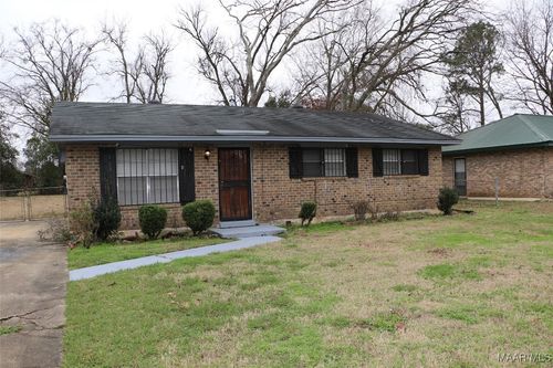 228 Upton Rd, Montgomery, AL, 36108-5218 | Card Image