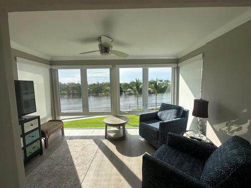 apt-304-7 Colonial Club Dr, Boynton Beach, FL, 33435-8427 | Card Image
