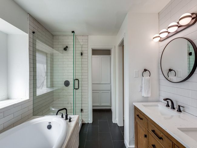 502 Toledo Trl, House other with 4 bedrooms, 3 bathrooms and 4 parking in Georgetown TX | Image 10