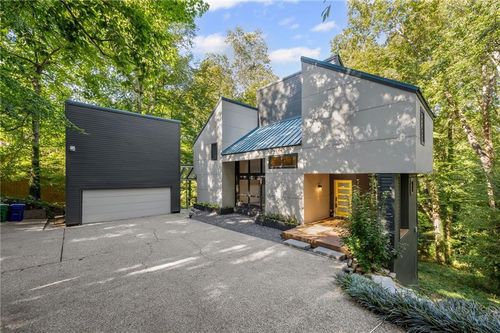 2130 Starfire Dr Ne, Atlanta, GA, 30345-3964 | Card Image