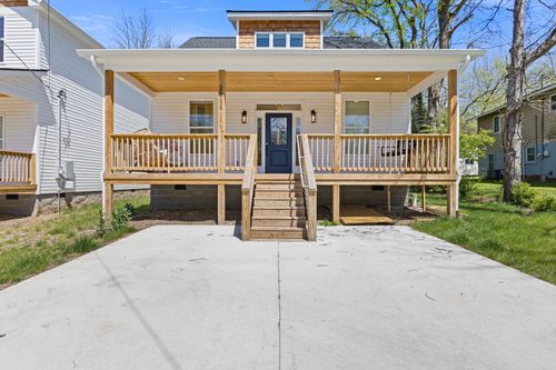 2511 Whites Creek Pike, Nashville, TN, 37207-3822 | Card Image