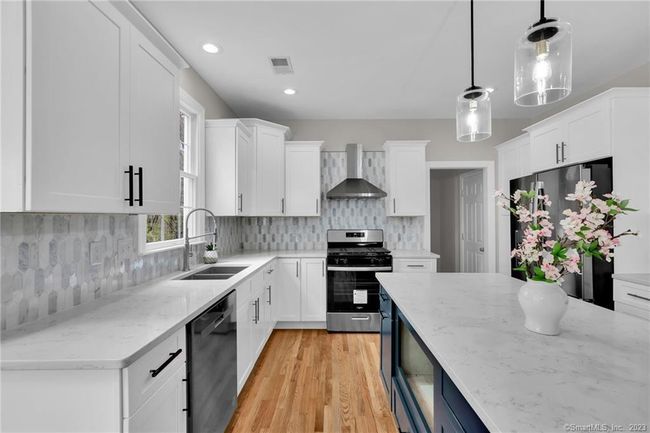 64 Eastham Bridge Rd, House other with 4 bedrooms, 3 bathrooms and 5 parking in East Hampton CT | Image 7