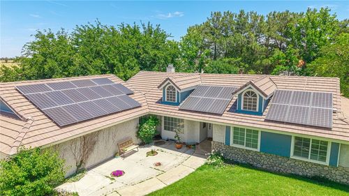 43944 Shiloh, Lancaster, CA, 93535 | Card Image