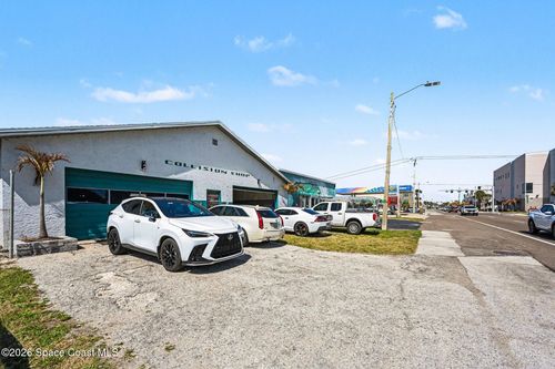 150 S Orlando Ave, COCOA BEACH, FL, 32931-2724 | Card Image