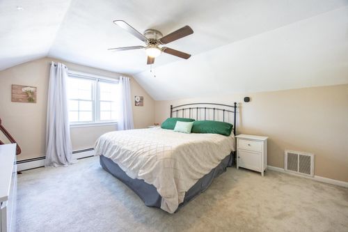 9 Leslie Lane, Nashua, NH, 03062 | Card Image