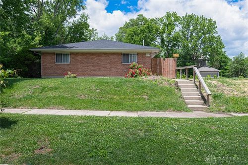 b-109 Oxford Ave, Dayton, OH, 45402-6126 | Card Image