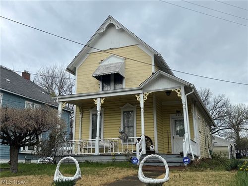 223 Crosby Street, Akron, OH, 44303 | Card Image