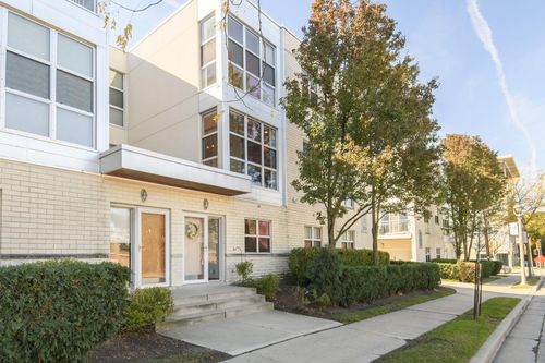 2114 N Commerce Street, Milwaukee, WI, 53212 | Card Image