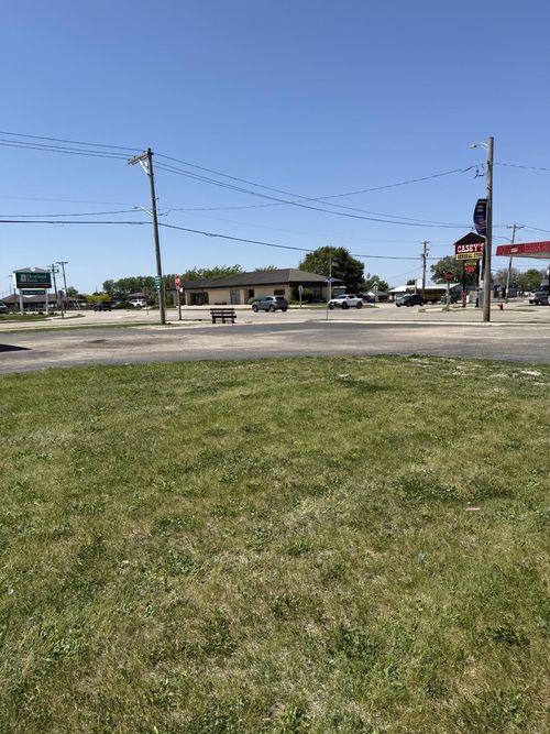 459 W Walnut St, Oglesby, IL, 61348-1452 | Card Image