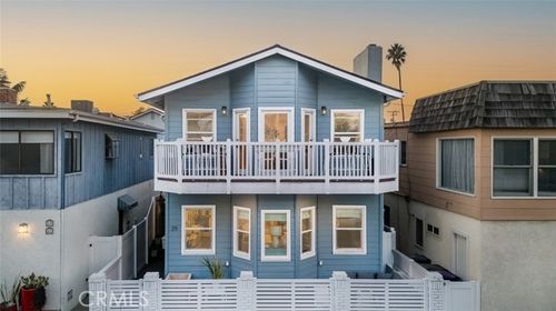 29 68th Pl, Long Beach, CA, 90803 | Card Image