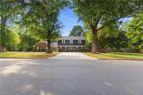 227 Christi Ln, Kernersville, NC, 27284-7120 | Card Image