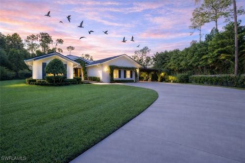 5840 Bur Oaks Ln, NAPLES, FL, 34119-1316 | Card Image