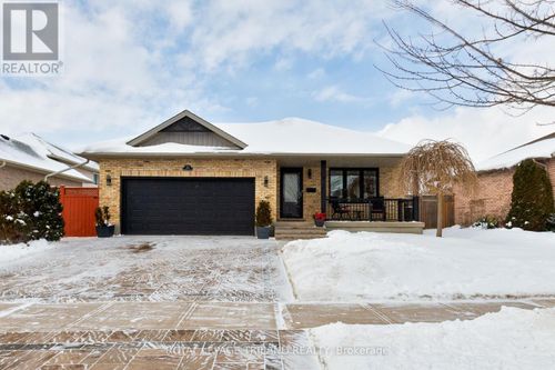 53 Edgewell Crescent, Central Elgin, ON, N5P4K9 | Card Image