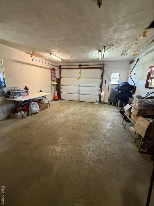 2315 Hartwick Hwy, Lincoln Park, MI, 48146-2548 | Card Image