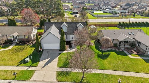 45880 Brookside North Drive, Macomb Township, MI, 48044 | Card Image