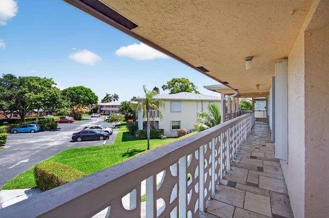 APT-202 - 1320 Nw 20 Th Ave, Condo with 2 bedrooms, 2 bathrooms and null parking in Delray Beach FL | Image 5