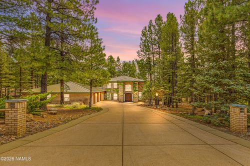 5035 E Lake Country Rd, Flagstaff, AZ, 86004-7835 | Card Image