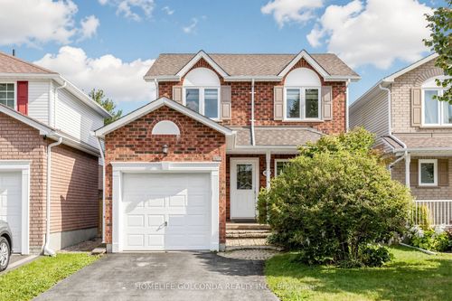 1704 Canadore Cres, Oshawa, ON, L1G8A7 | Card Image