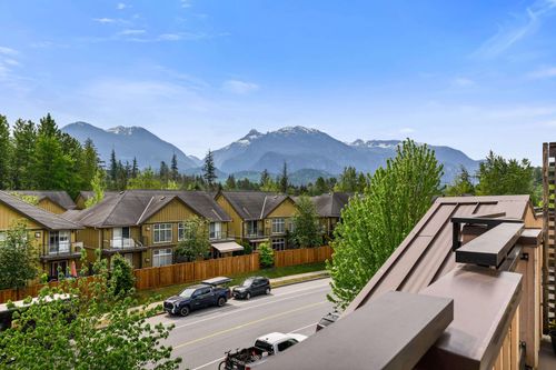 310-41105 Tantalus Rd, Squamish, BC, V8B0N3 | Card Image