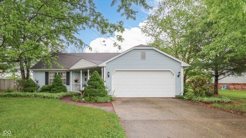 391 S Baldwin St, Bargersville, IN, 46106-8403 | Card Image