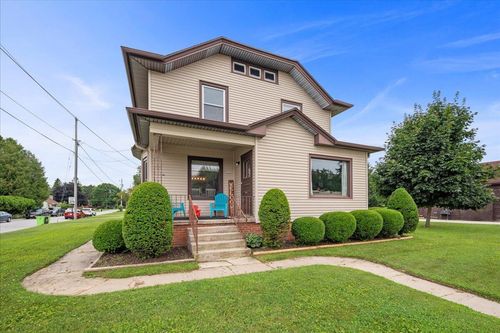 1205 W Washington Avenue, Cleveland, WI, 53015 | Card Image