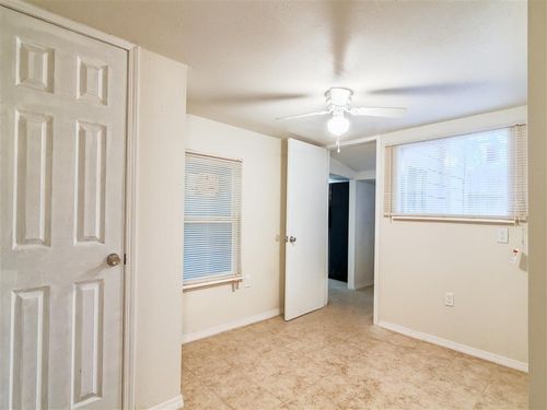 b-2501 Truxillo St, Houston, TX, 77004-4371 | Card Image
