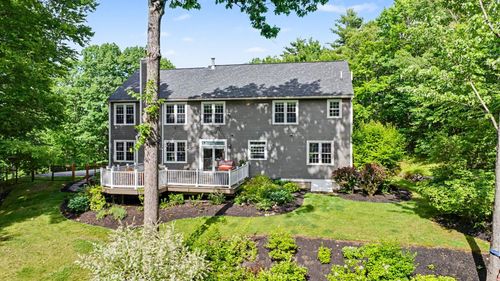 52 The Flume, Amherst, NH, 03031-1520 | Card Image