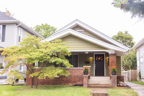 807 Oakland Ave, Indianapolis, IN, 46201-2440 | Card Image