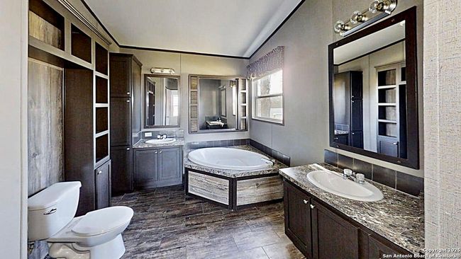 604 Wexford Dr, House other with 2 bedrooms, 3 bathrooms and null parking in Conroe TX | Image 12