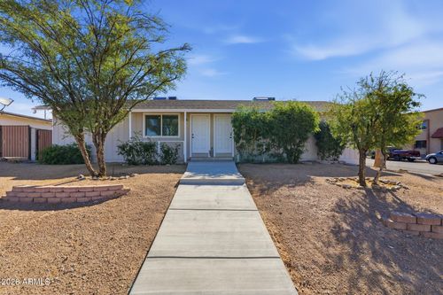 10429 N 11th Avenue, Phoenix, AZ, 85021 | Card Image